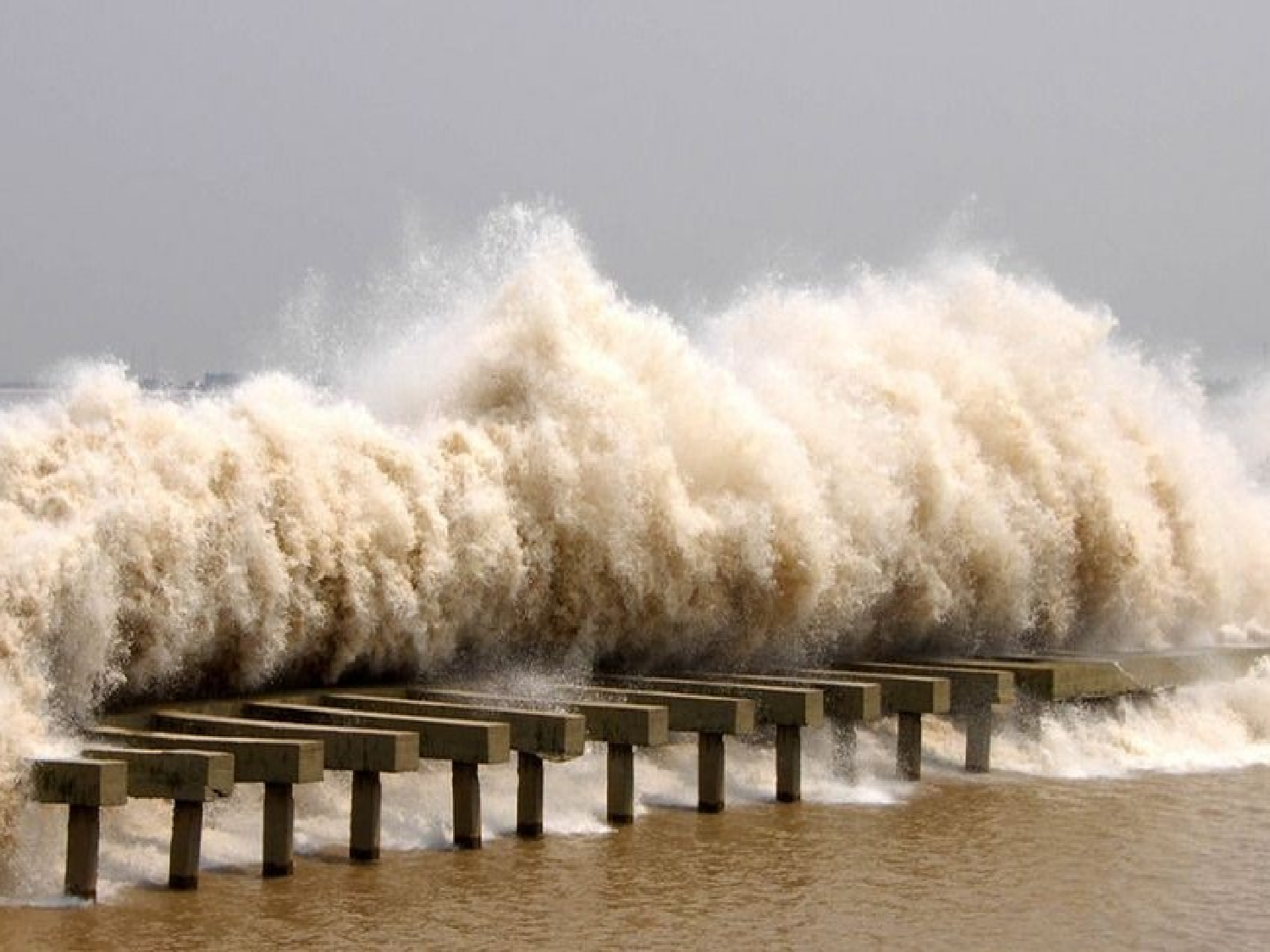 《观潮》正式版#ppt.ppt 第10页