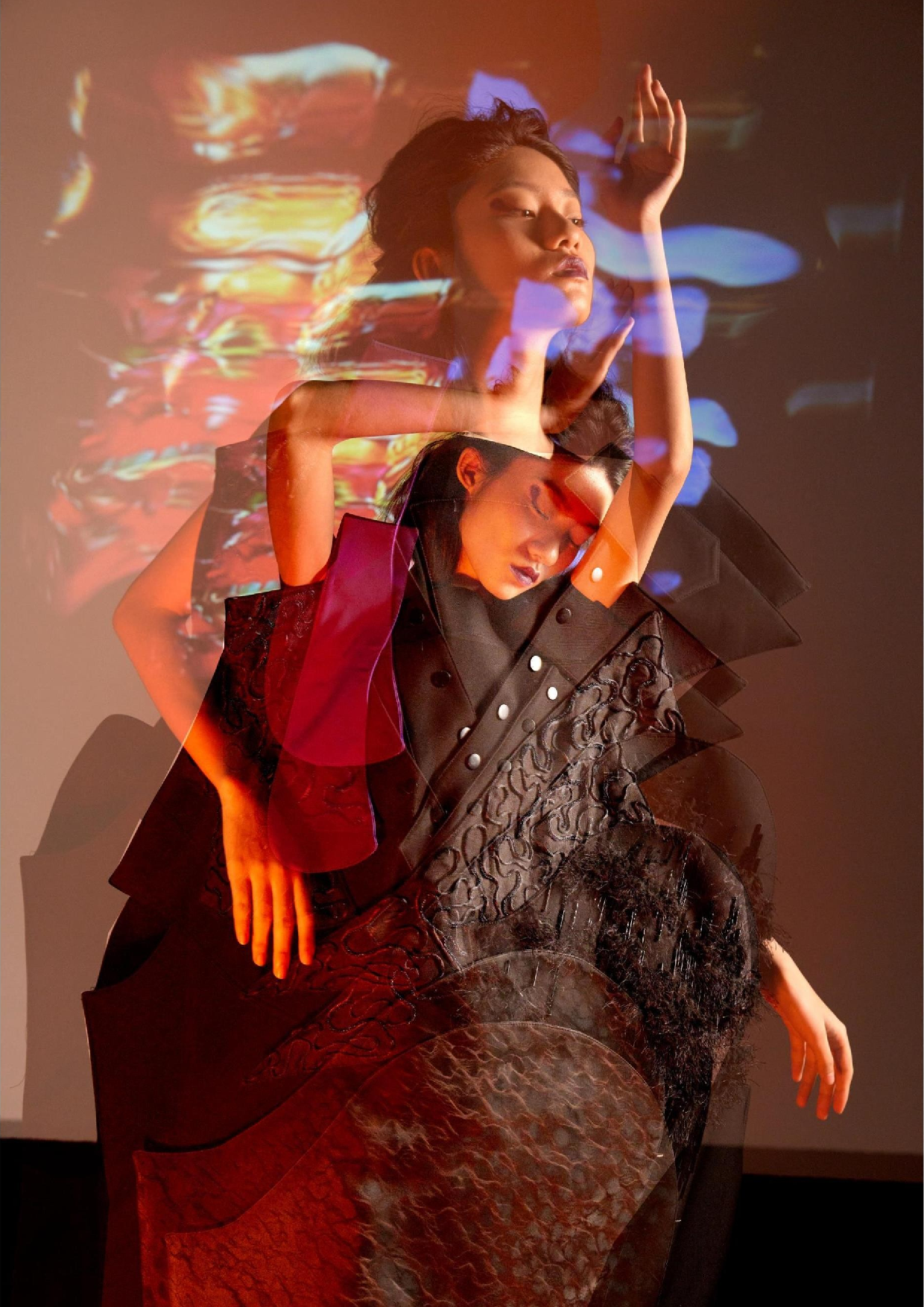 超现实主义在服装中的运用-10154字.docx 第2页