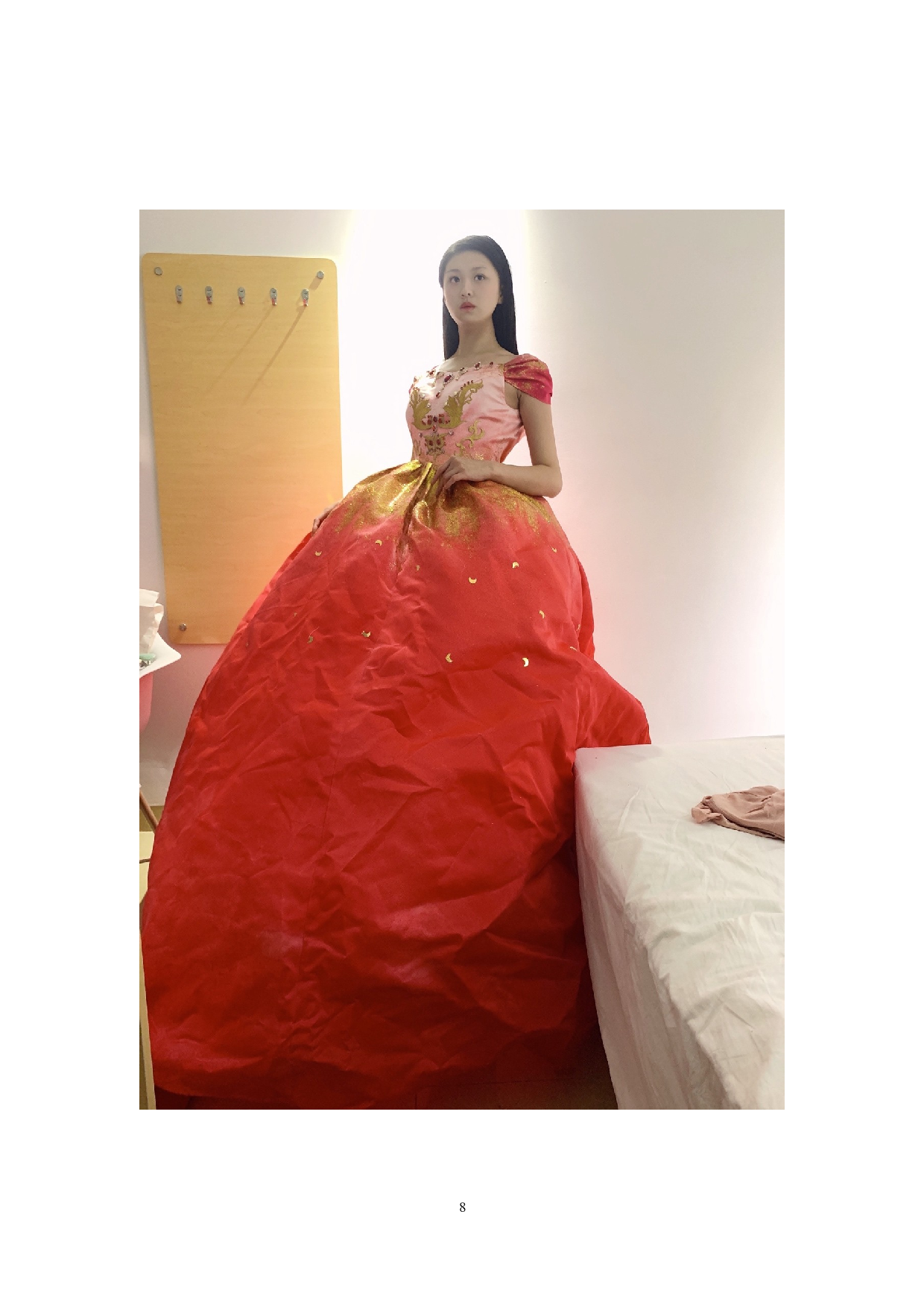 blingbling风格设计在现代礼服上的应用-6065字.docx 第6页